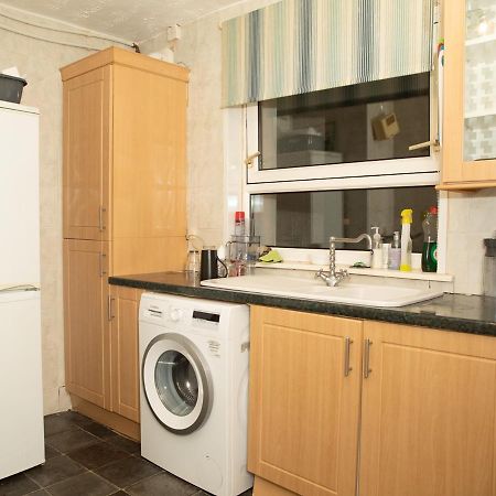 Stunning 2Nd Floor 2 Bedroom Massionette Apartment Glasgow Exterior photo